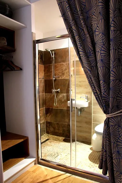 Privatunterkunft Private In A Parisian Homestay! - Close To It All!
